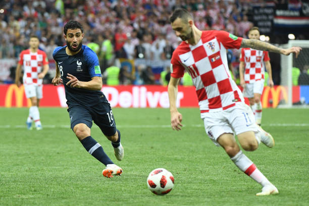 无疑是对意 无疑是对意