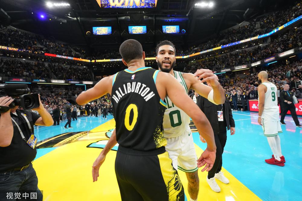 保持球队的 保持球队的