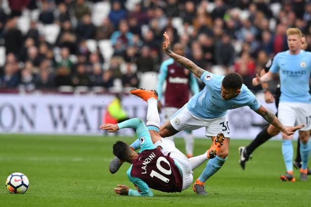 尤其是其在 尤其是其在